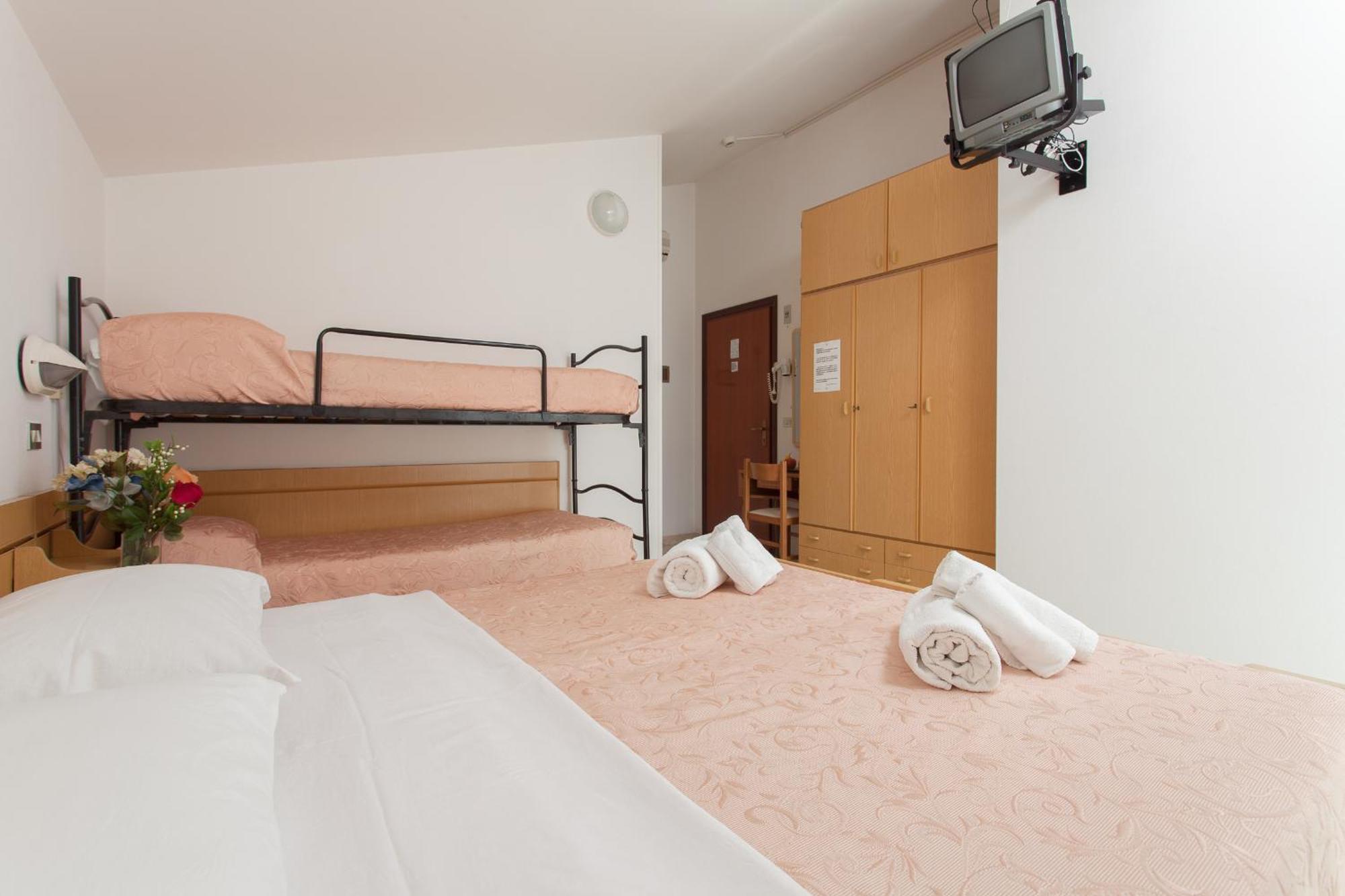 Hotel Luca 발베르데 외부 사진